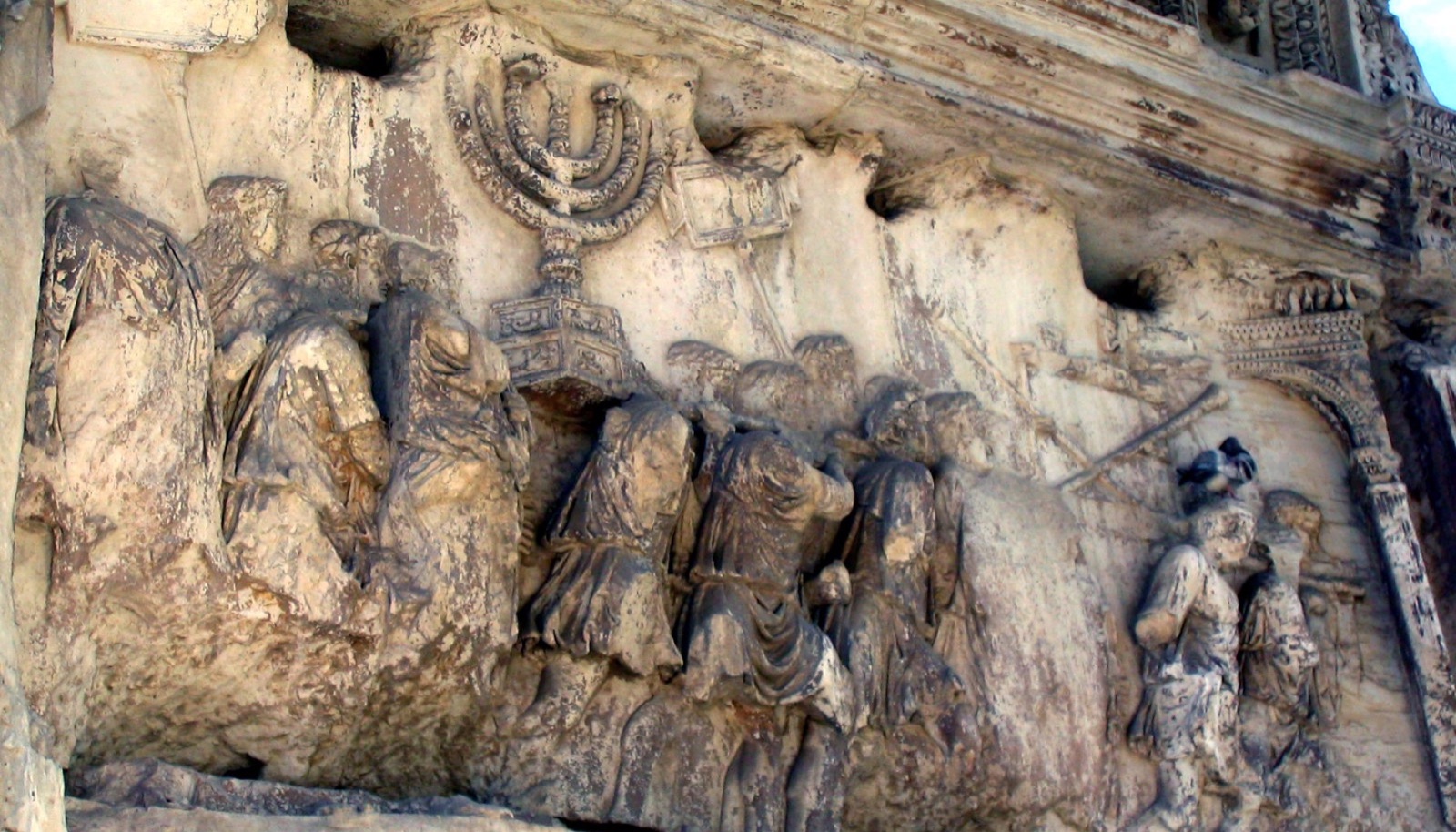 Arch of titus relief 2.jpg